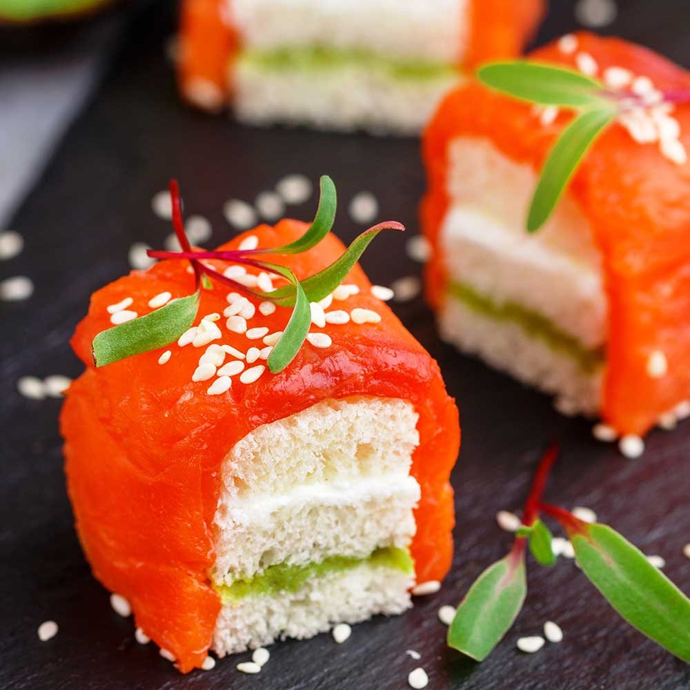 mini-sandwiches-with-smoked-salted-salmon-or-trout-YCZKR3E.jpg